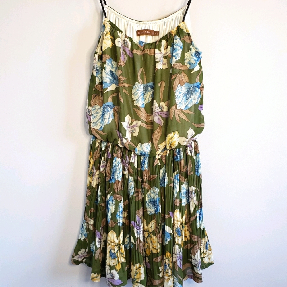 Tank Floral Dress Pleated Bottom